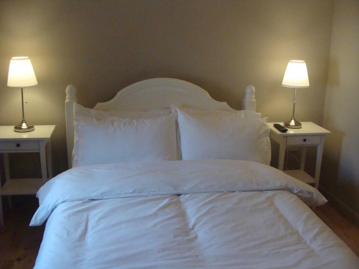 Riggend Farm Bed And Breakfast Airdrie Εξωτερικό φωτογραφία