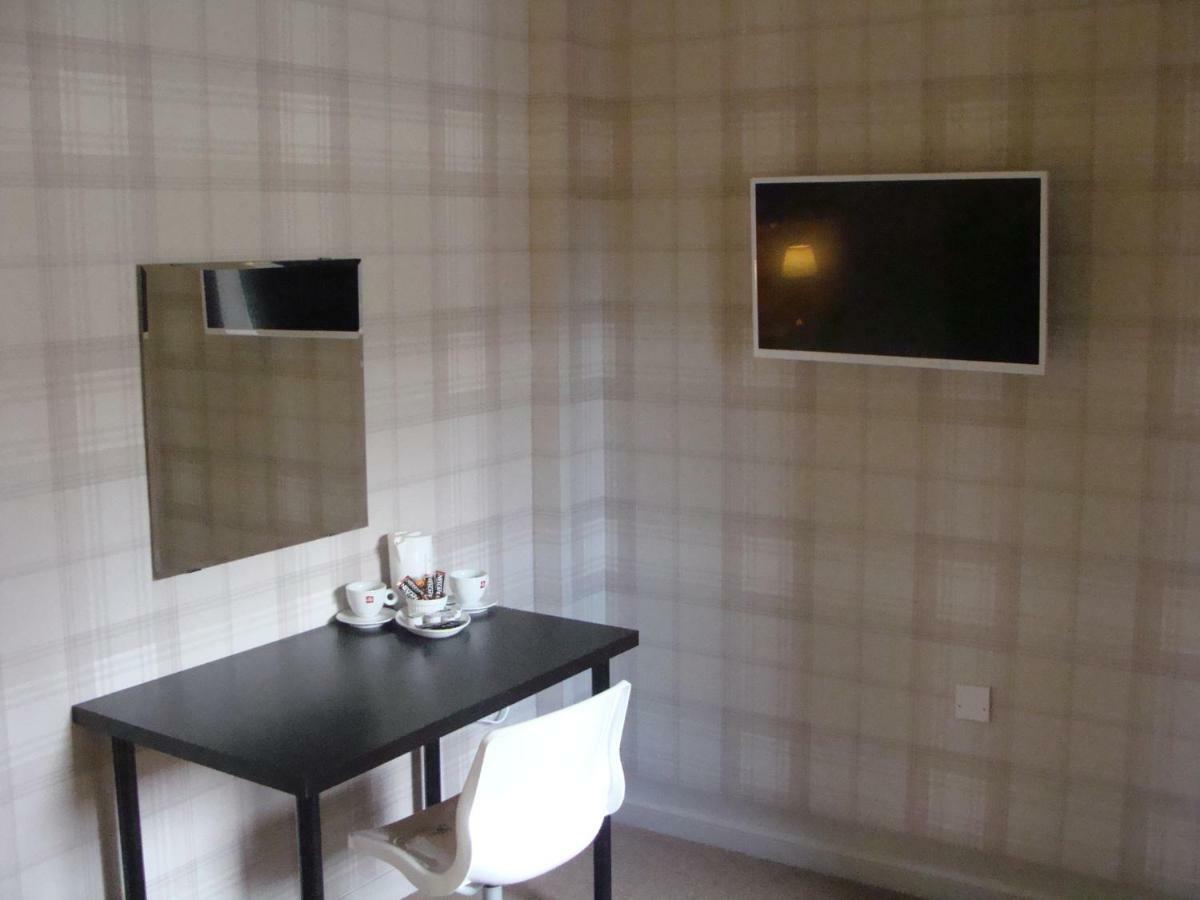 Riggend Farm Bed And Breakfast Airdrie Εξωτερικό φωτογραφία