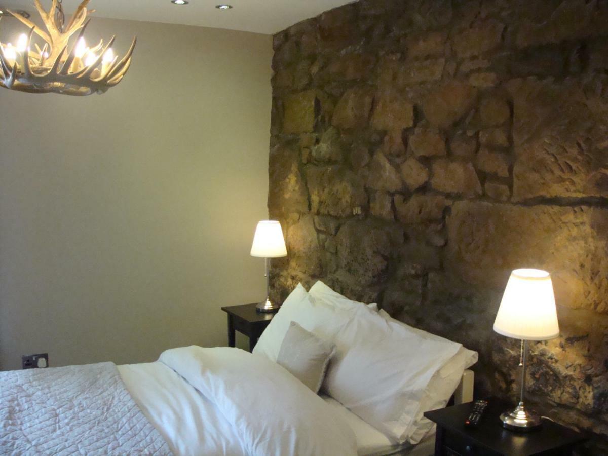 Riggend Farm Bed And Breakfast Airdrie Εξωτερικό φωτογραφία